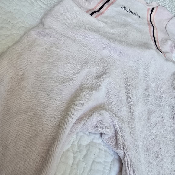 BOSS Velour Logo Footed Sleeper Footies Pajamas 6 Months - Pale Pink - Picture 6 of 9